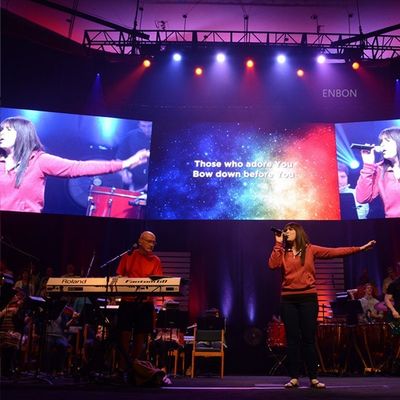 Pantalla LED a todo color interior SMD2020 2880HZ de P3.91 AC110V