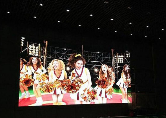 Prenda impermeable video interior a todo color de la pared de la muestra orientada hacia el servicio delantera LED de P3 SMD