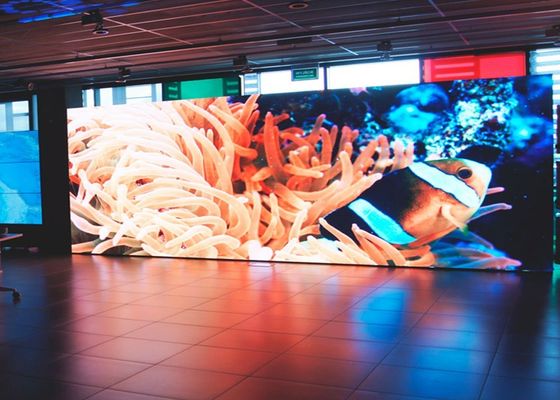 1200cd/m2 SMD2020 P3.91mm Front Service Led Display 500x500m m